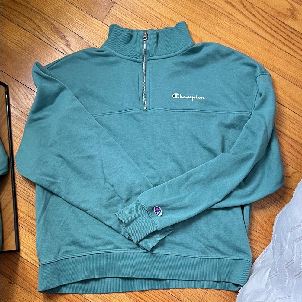 Champion Woman’s quarter Zip-Teal Sweater cropped fit - Picture 2 of 4